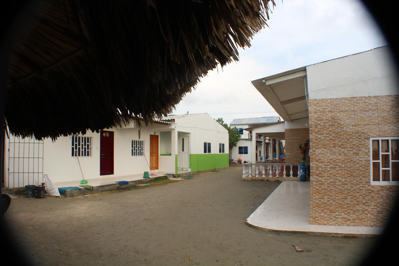 Hotel Cabanas Don Jose Coveñas Exterior foto